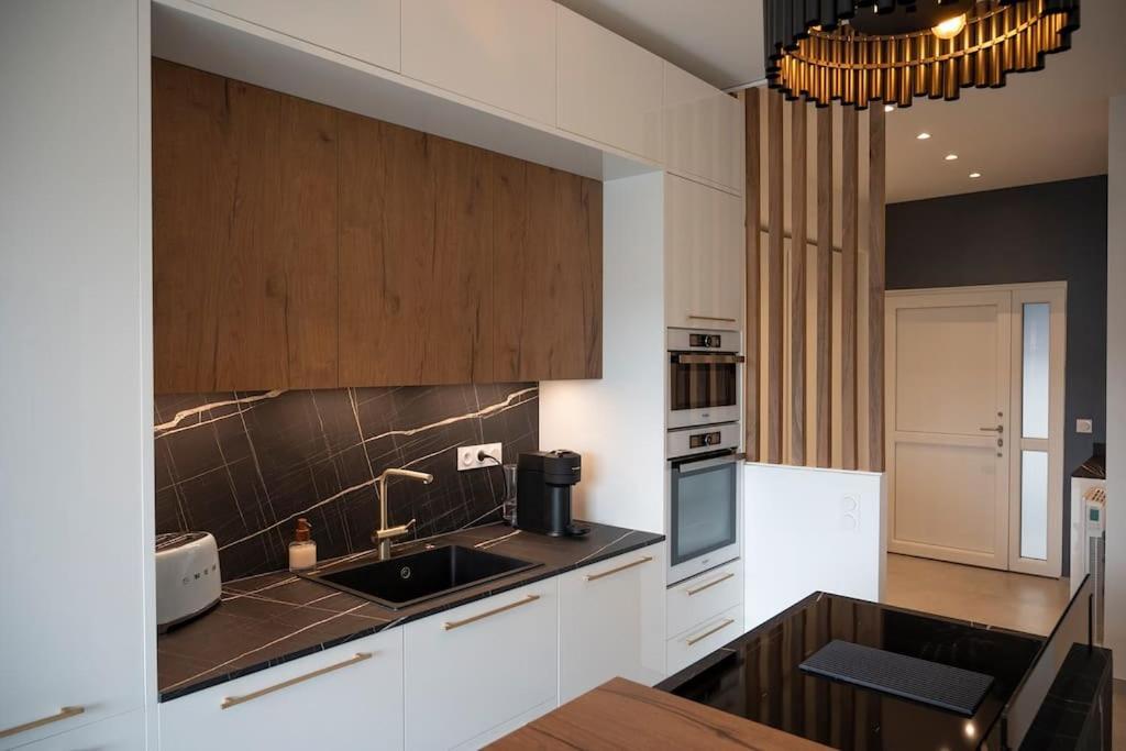 Grammont 5 - Luxueux A Apartment *